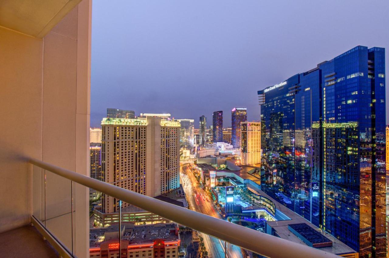 Penthouse Suite With Strip View At The Signature At Mgm Grand Las Vegas Exterior foto